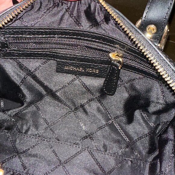 Michael Kors Stanton Patchwork Leather Studded Med Barrel Bag Cross Body Animal - Picture 8 of 10